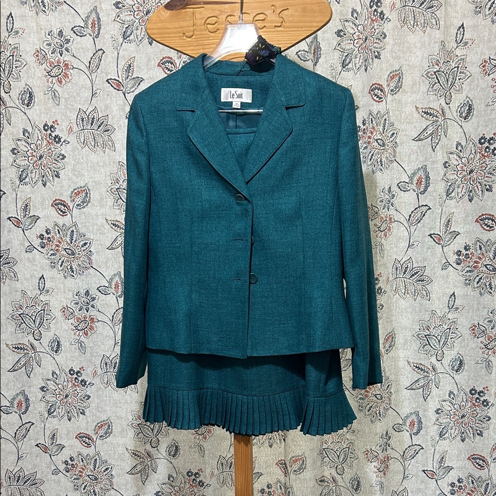Le Suit Teal Women's Jacket & Skirt Set
